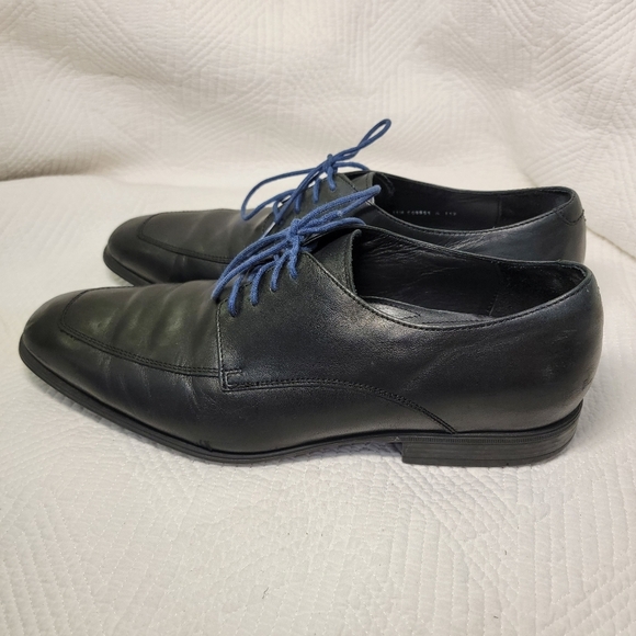 Cole Haan black leather oxfords. - Picture 8 of 11